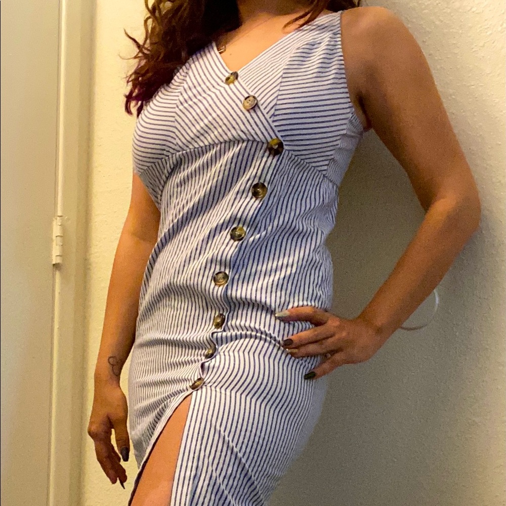 Blue and white striped dress☀️